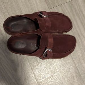 Birkenstock Buckley clogs